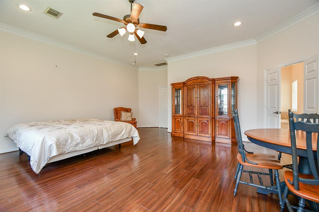 606 S 1st Street St, La Porte, Texas image 18