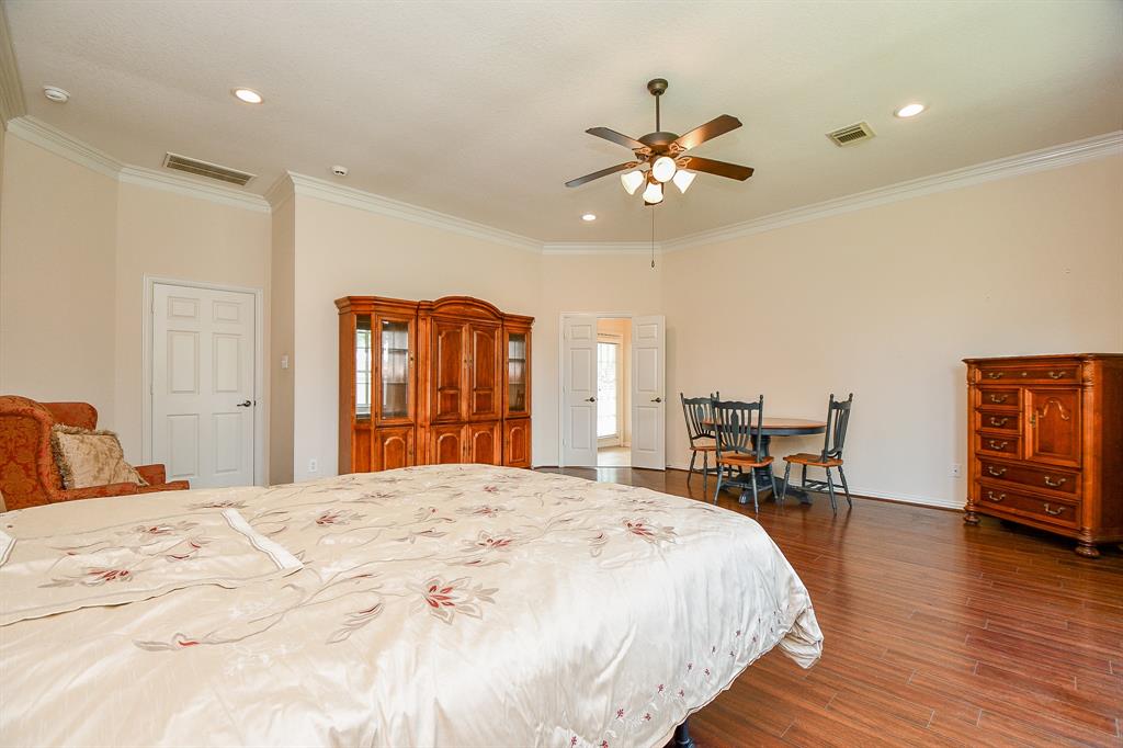 606 S 1st Street St, La Porte, Texas image 17
