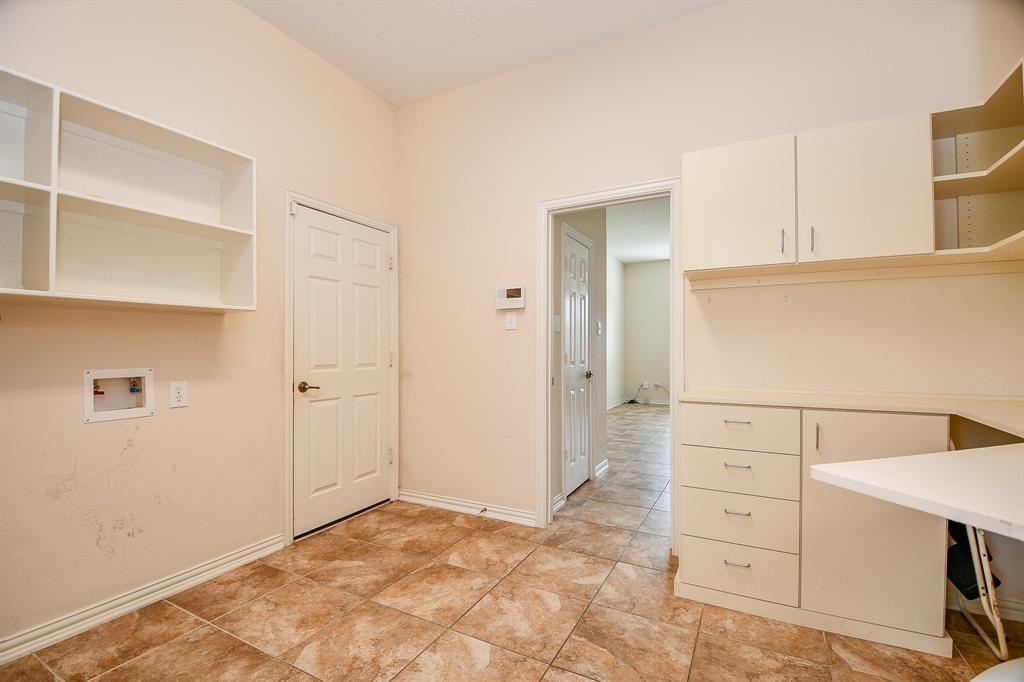 606 S 1st Street St, La Porte, Texas image 27