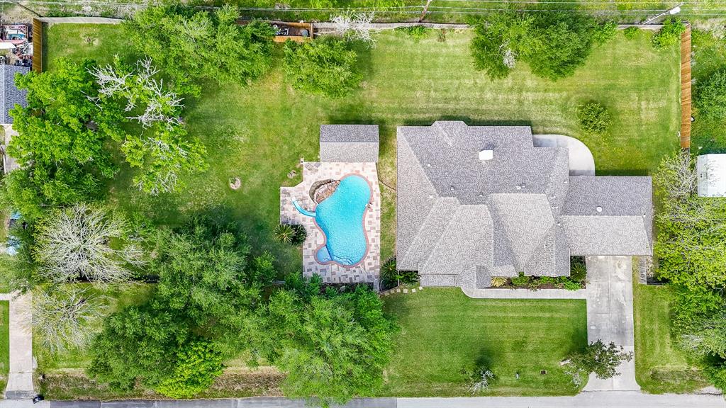 606 S 1st Street St, La Porte, Texas image 33