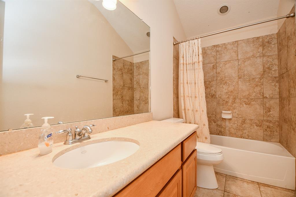 606 S 1st Street St, La Porte, Texas image 23