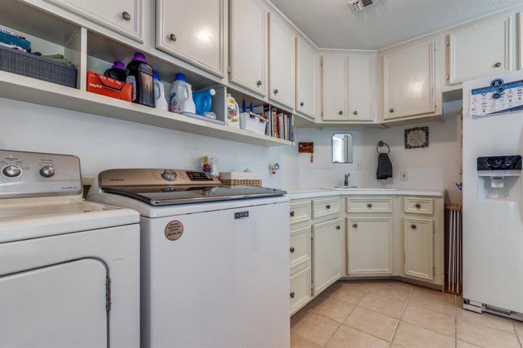 104 Douglas Drive, Bellville, Texas image 25