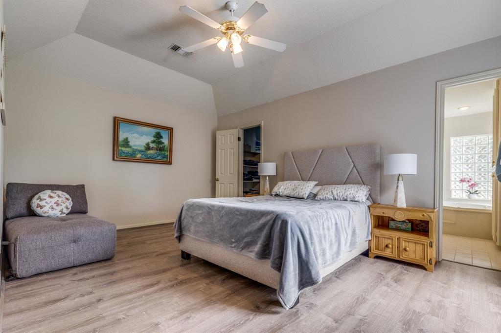 104 Douglas Drive, Bellville, Texas image 17