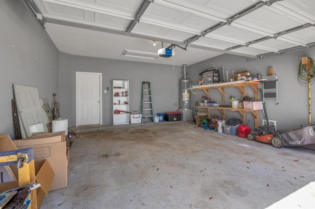 4710 Brazos Point Lane, Fresno, Texas image 32
