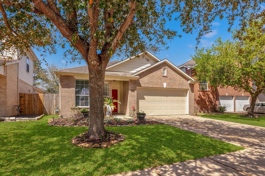 4710 Brazos Point Lane, Fresno, Texas image 3