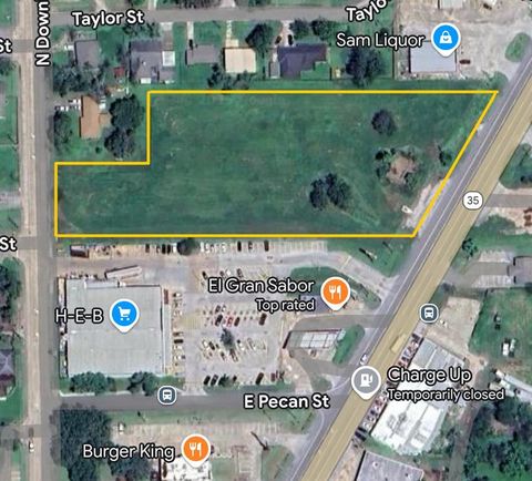 Vacant Land For Sale - 1321 E Mulberry Street<br/> Angleton, TX 77515