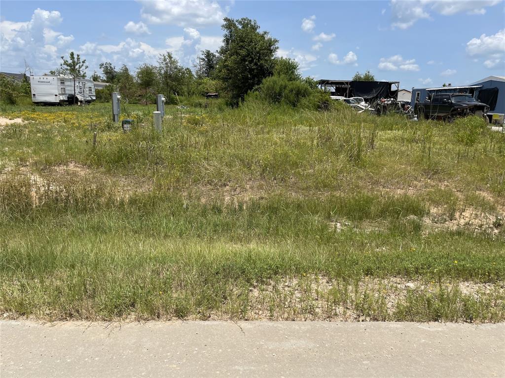 718 Road 5603, Cleveland, Texas image 2