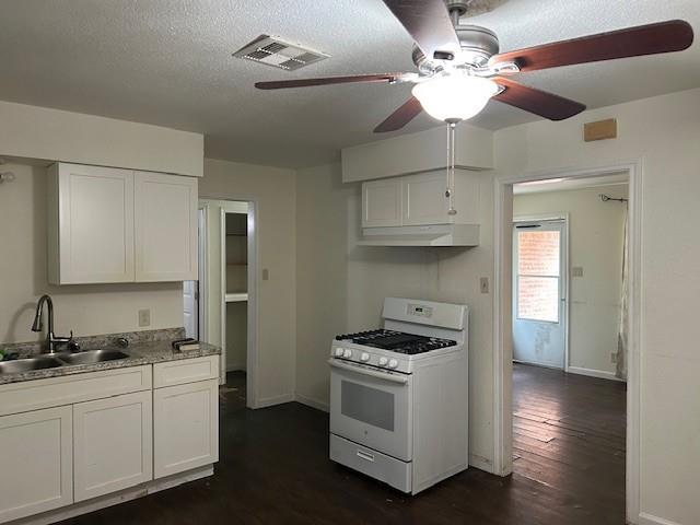 6619 Carver Avenue, Hitchcock, Texas image 3