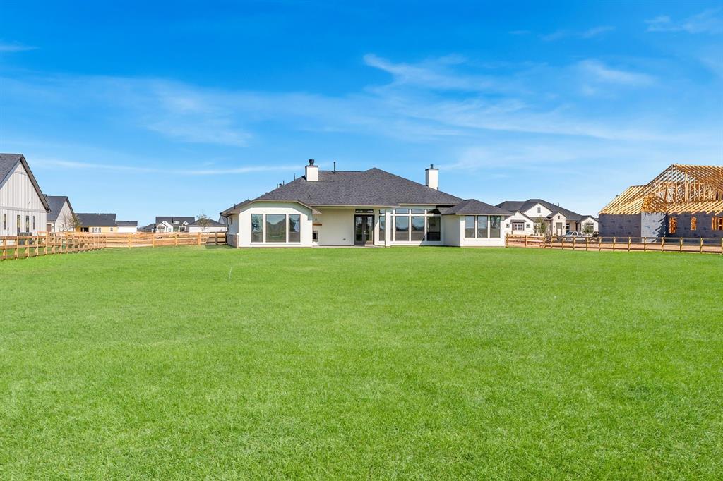 2013 Whispering Oaks Lane, Waller, Texas image 24