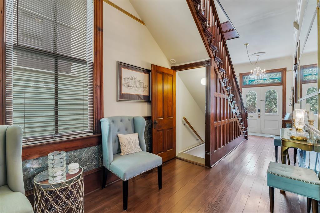 1724 S Ball Street, Galveston, Texas image 8