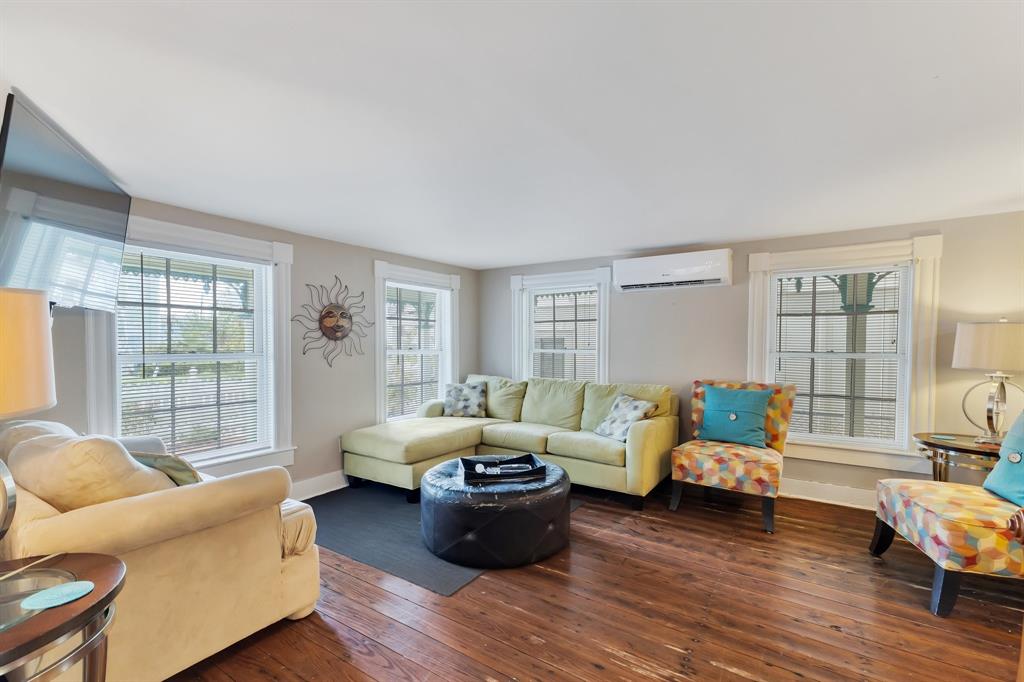 1724 S Ball Street, Galveston, Texas image 15