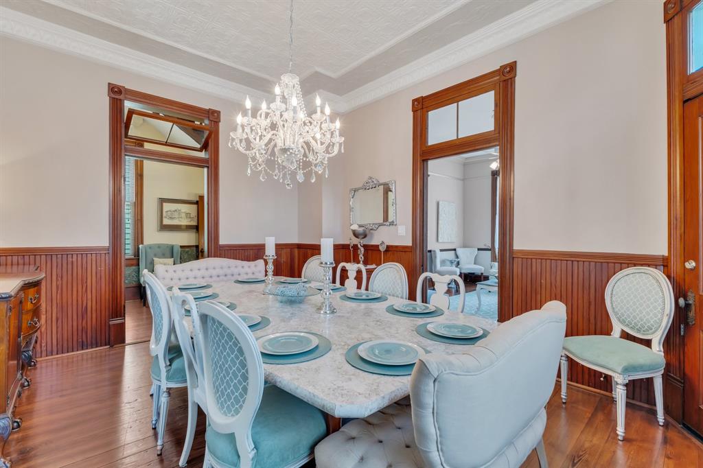 1724 S Ball Street, Galveston, Texas image 6