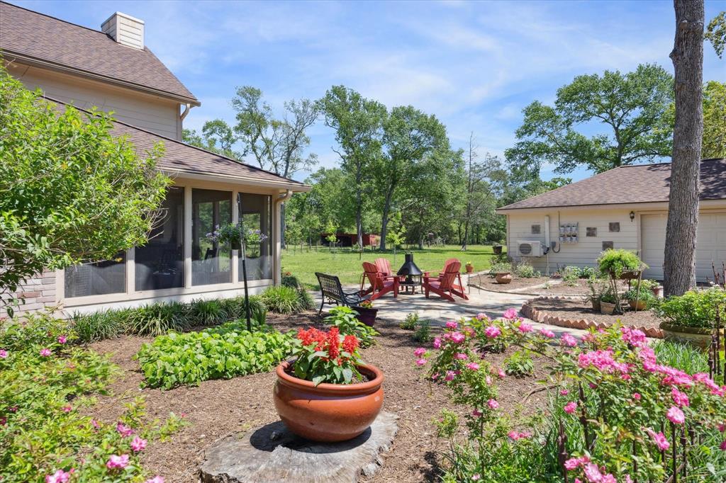 484 High Meadows Road, Bellville, Texas image 24