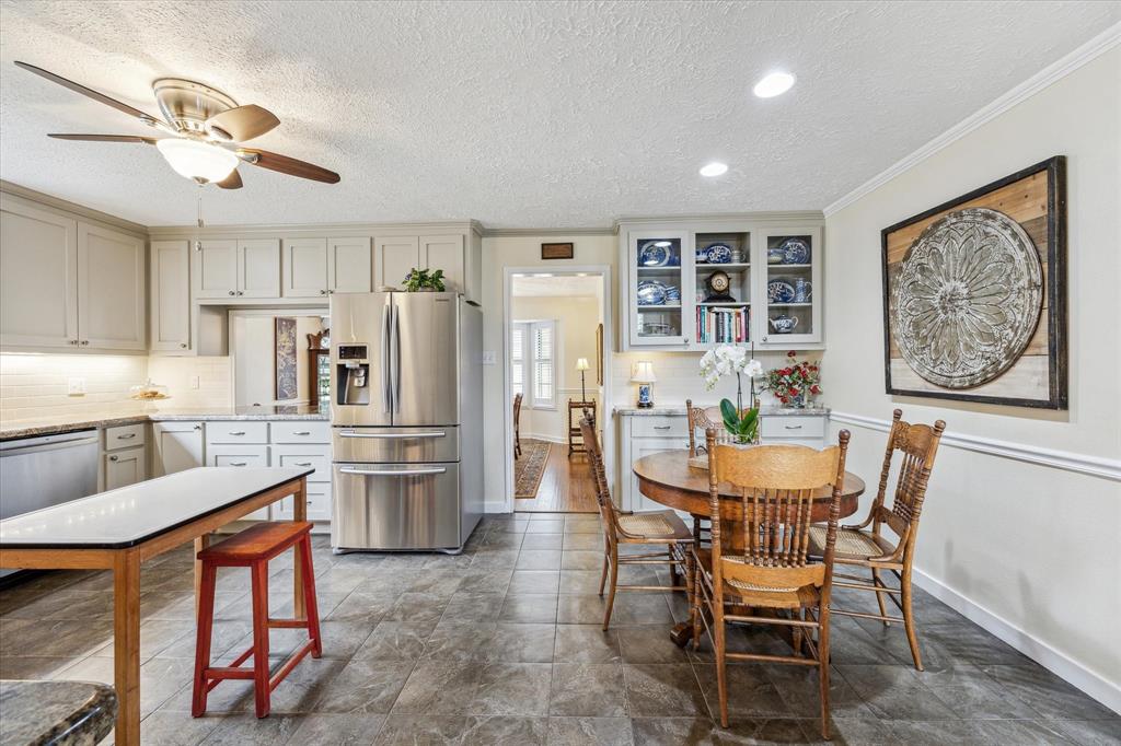 484 High Meadows Road, Bellville, Texas image 7