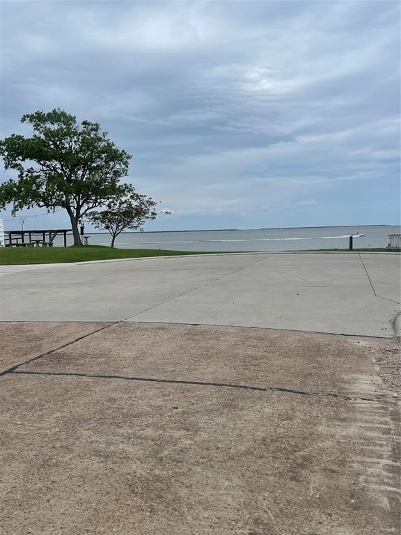 Sylvan Street, La Porte, Texas image 1