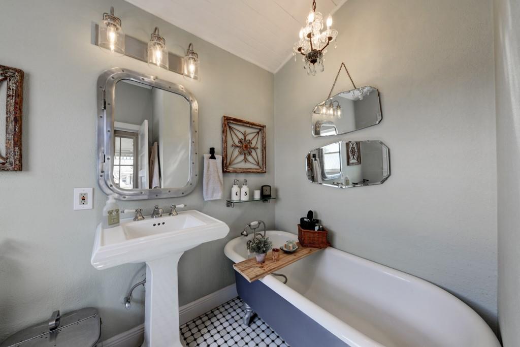 481 N Central Avenue, New Braunfels, Texas image 17