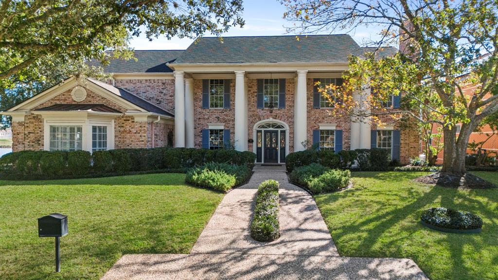 2118 Country Club Boulevard, Sugar Land, Texas image 49