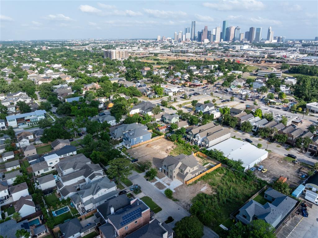 710 E 7th Street, Houston, Texas image 4