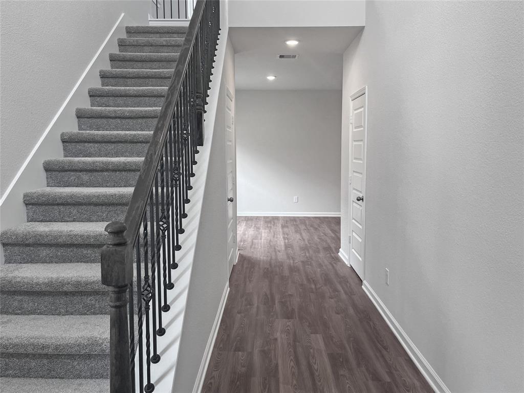 4231 Wind Swell Lane, South Houston, Texas image 2