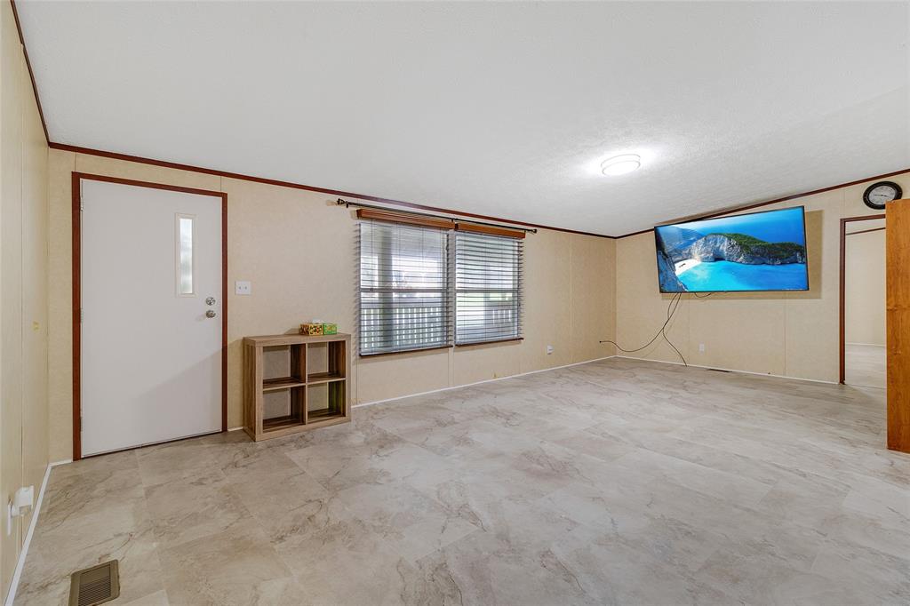 313 Impala Drive, Onalaska, Texas image 8