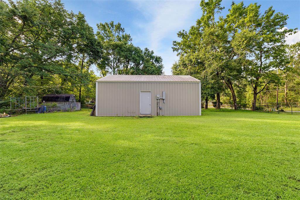 313 Impala Drive, Onalaska, Texas image 3