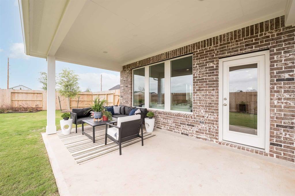 21806 Flannel Bush Lane, Cypress, Texas image 8