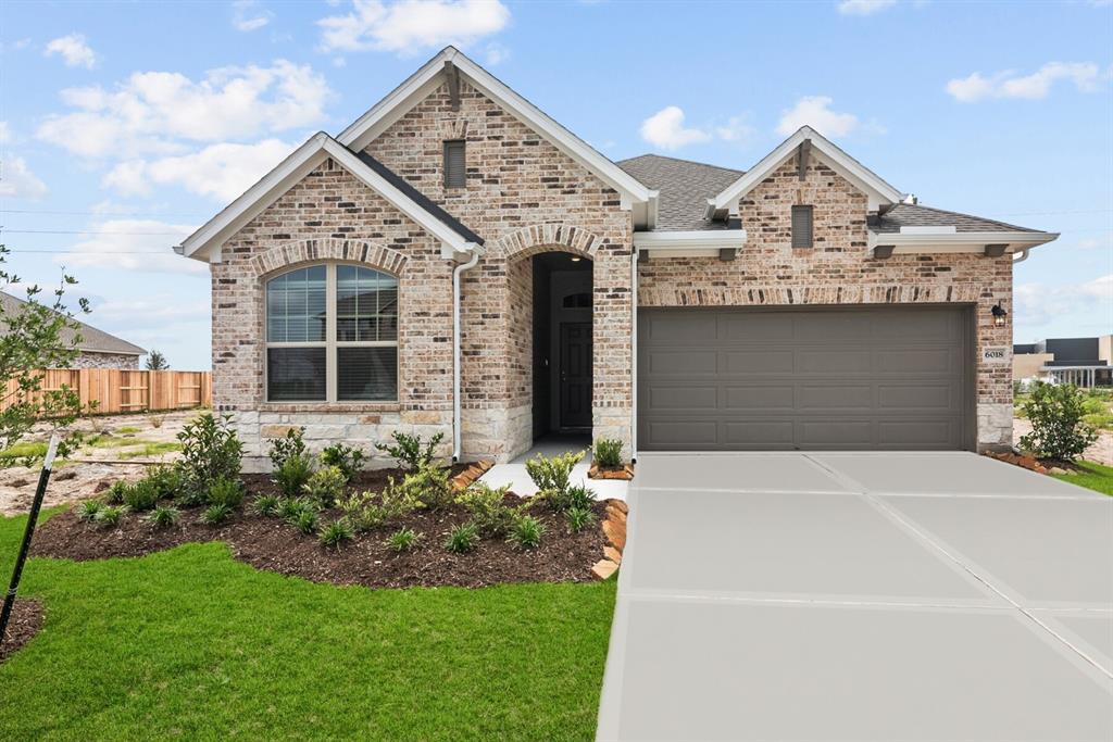 6018 Cottontail Lane, Manvel, Texas image 2