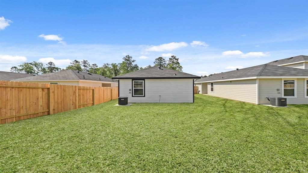 12047 William Trails Circle, Willis, Texas image 16