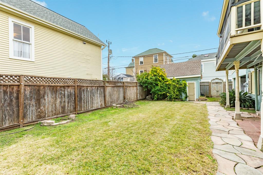 1611 Winnie Street, Galveston, Texas image 37