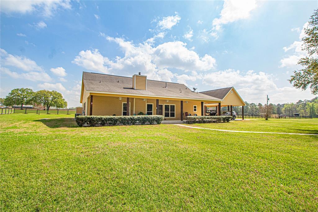 2217 Colita Loop, Livingston, Texas image 31