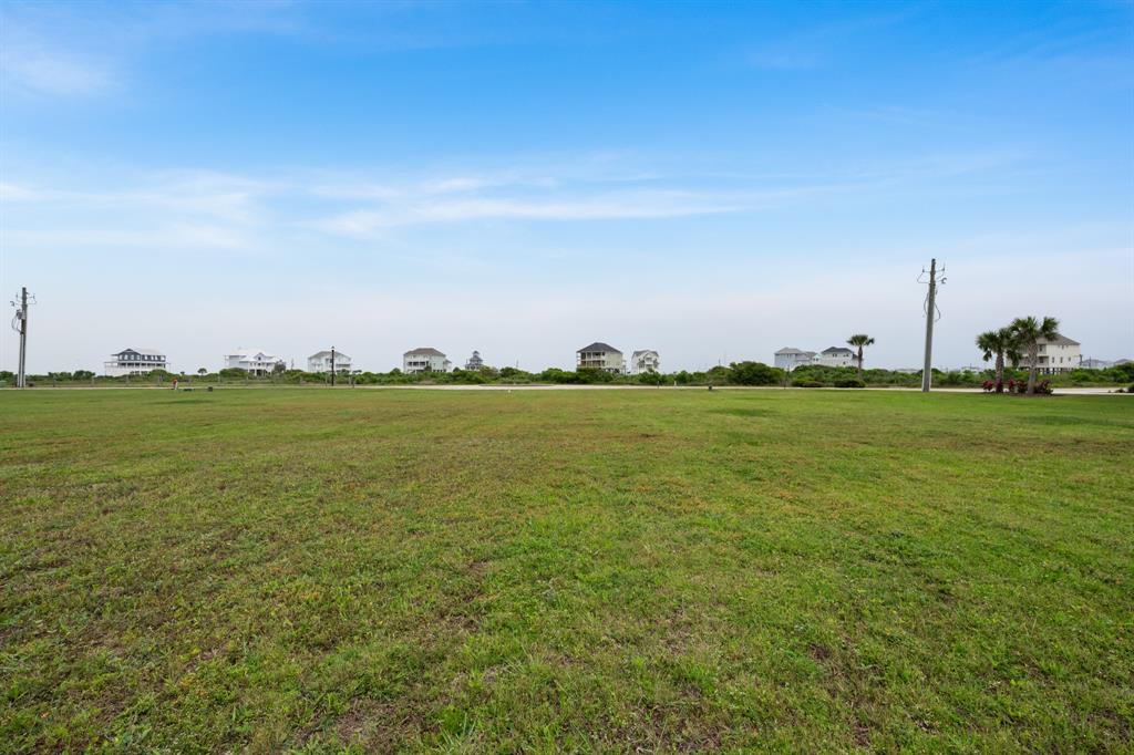 26003 Bay Breeze Drive, Galveston, Texas image 13