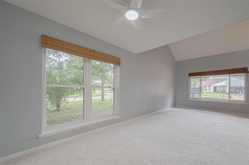 2202 Fort Laramie Drive