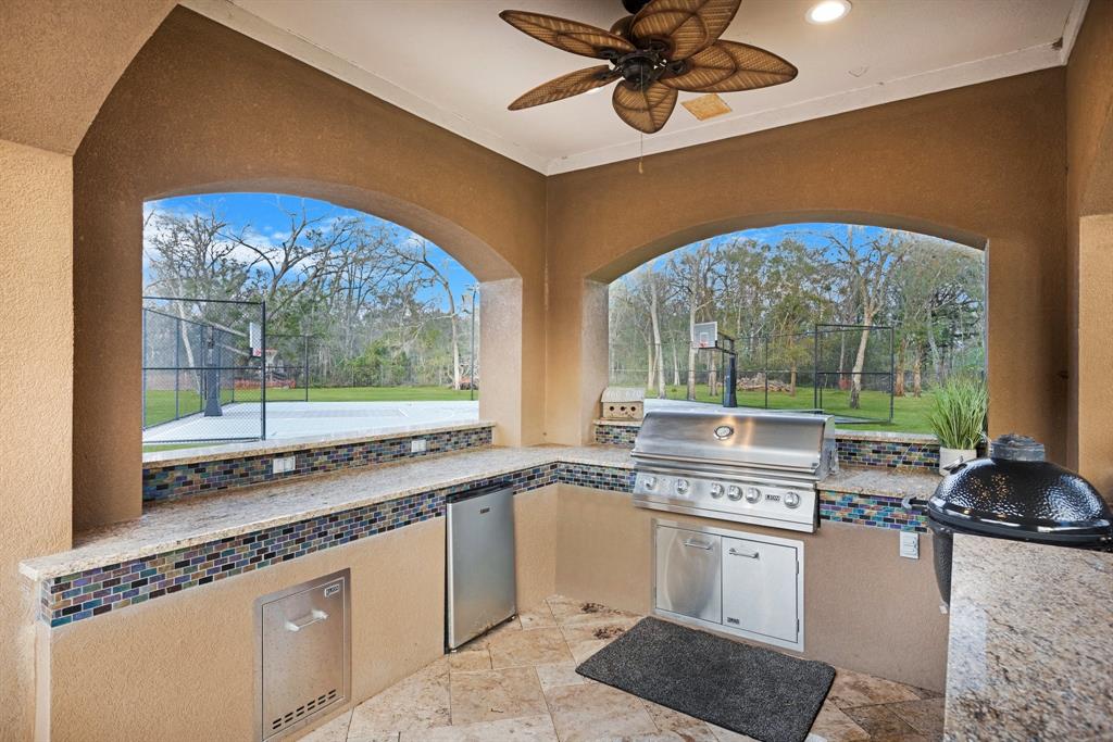 7851 Spirit Hollow Court, Missouri City, Texas image 10