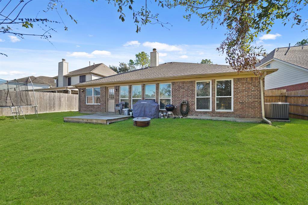 4219 N Webber Drive, Pearland, Texas image 29