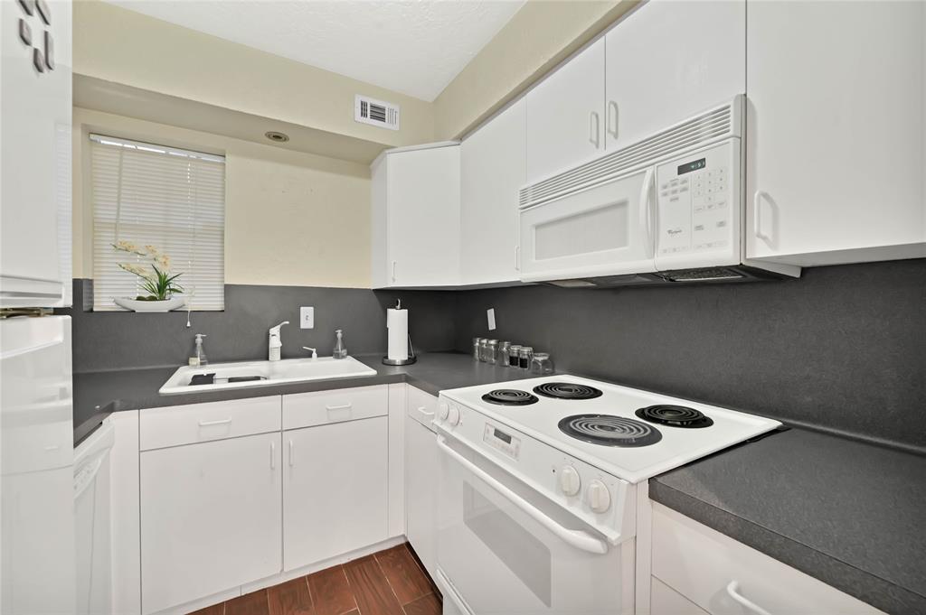 7900 Westheimer Road #231, Houston, Texas image 15