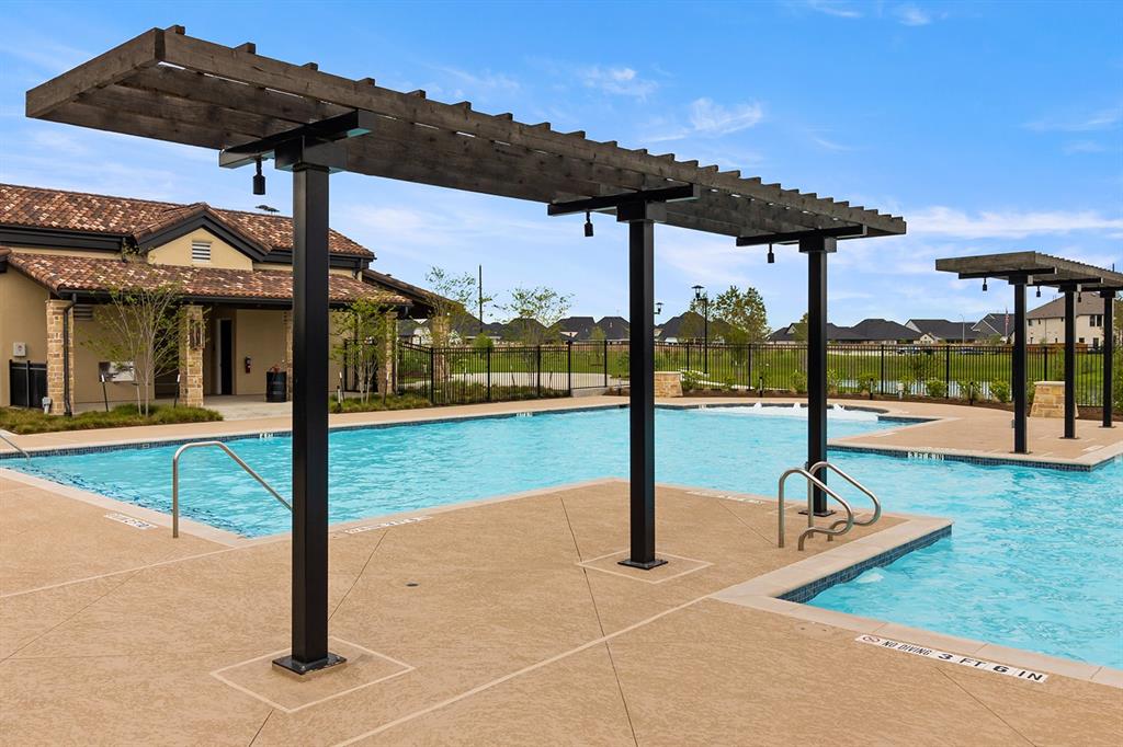 13711 Flint Hollow Drive, Cypress, Texas image 12