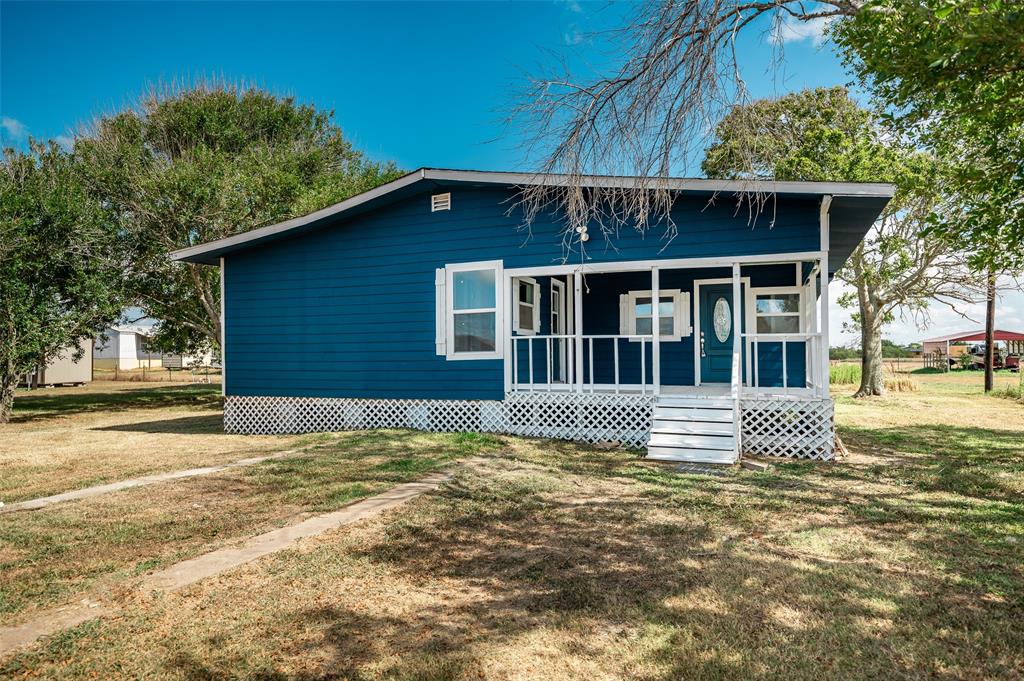 38 Catfish Drive, Palacios, Texas image 1