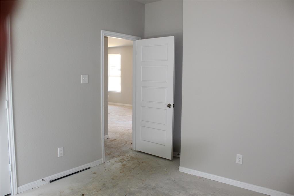 324 Palero Path Path, Brookshire, Texas image 16