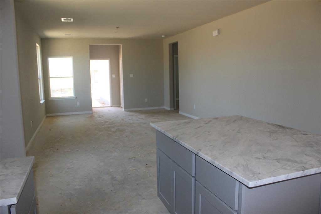 324 Palero Path Path, Brookshire, Texas image 6