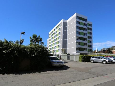 Photo of 14650 Sherman Wy Way, Other, CA 91405 (MLS # 28884488)