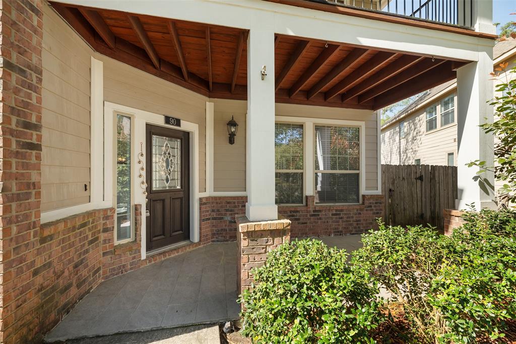 90 Panterra Way, The Woodlands, Texas image 3