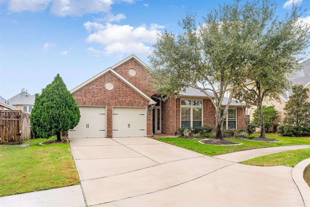 28215 Goose Creek Court, Fulshear, Texas image 1
