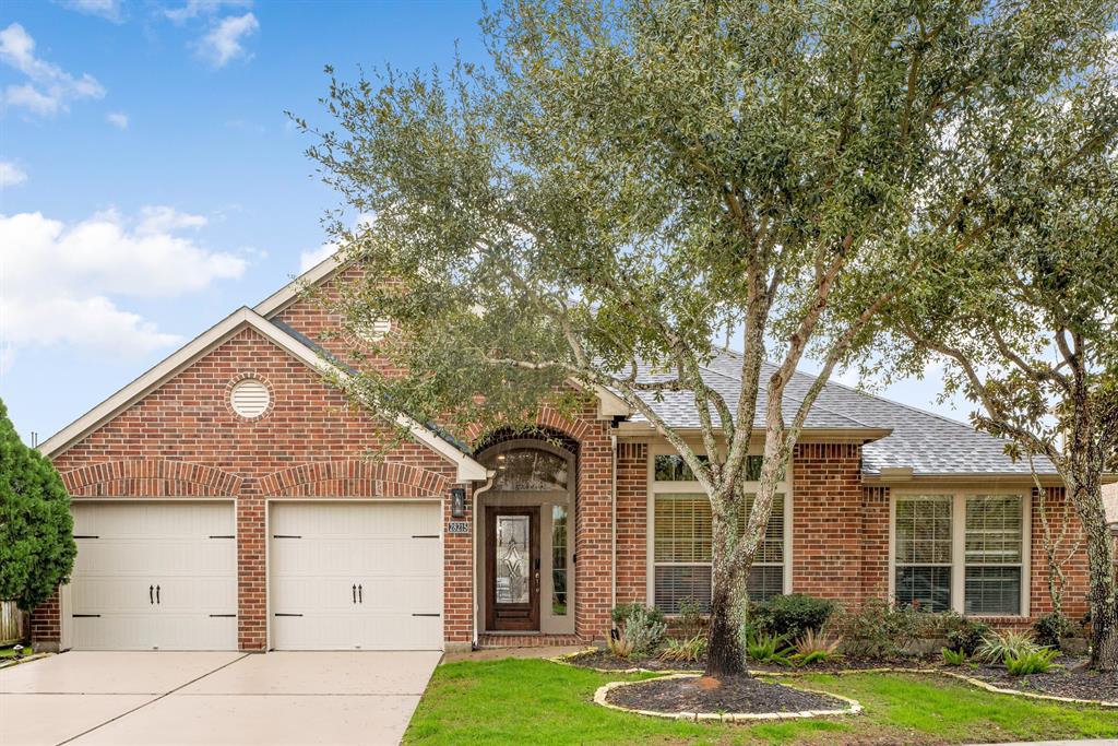 28215 Goose Creek Court, Fulshear, Texas image 2