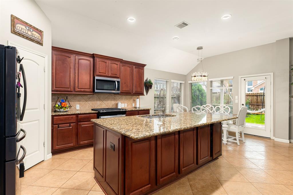 28215 Goose Creek Court, Fulshear, Texas image 16