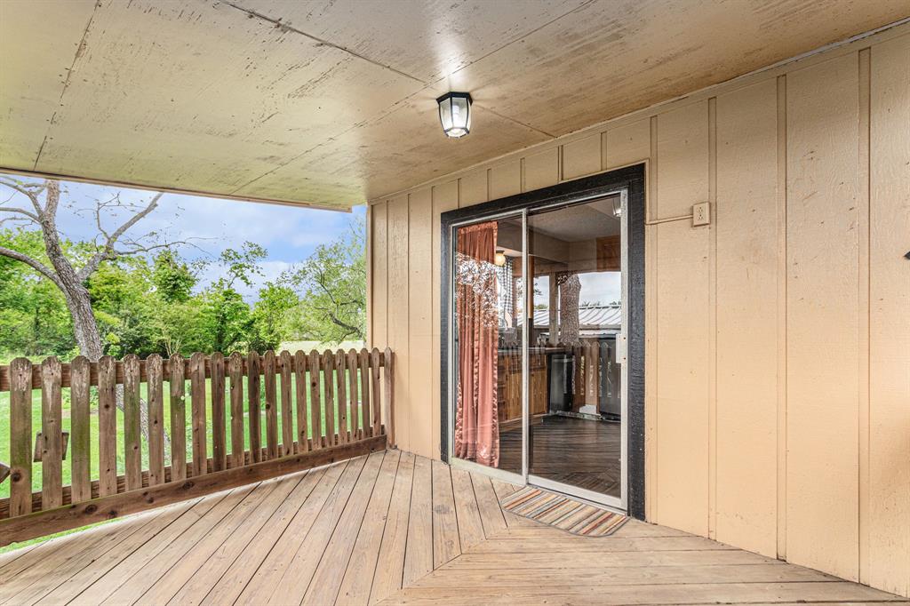 6302 Amie Lane, Pearland, Texas image 37