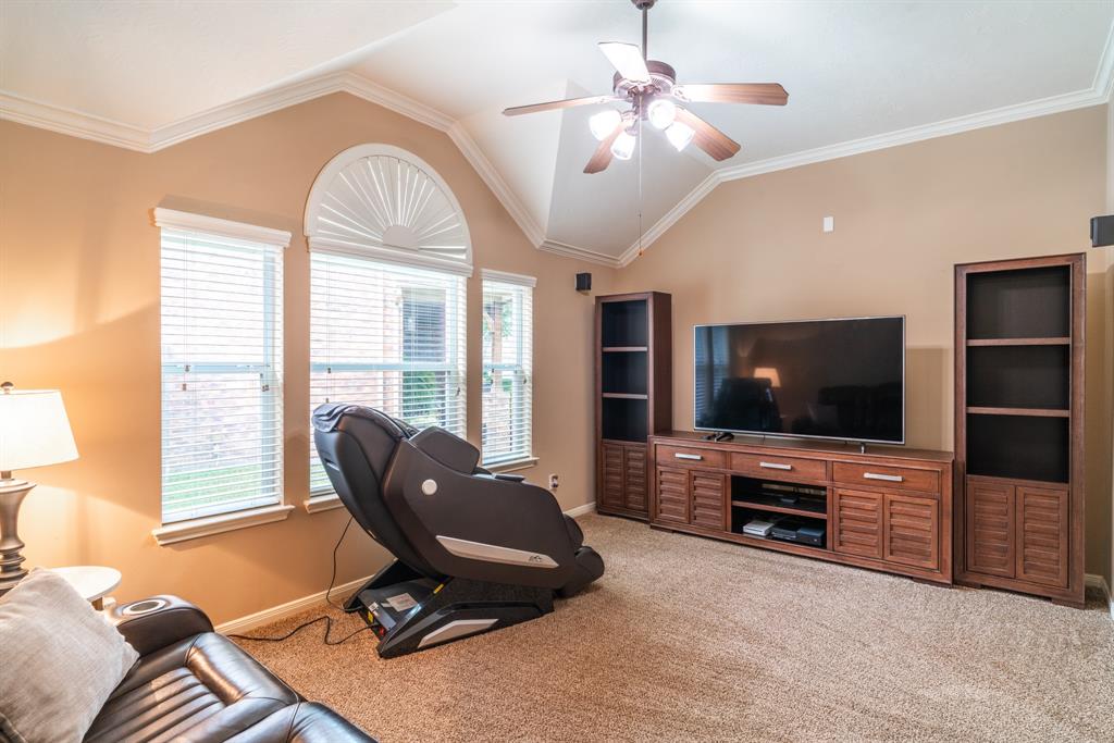2304 Cape Landing Drive, Pearland, Texas image 12