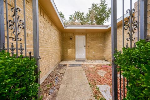 A home in Pearland