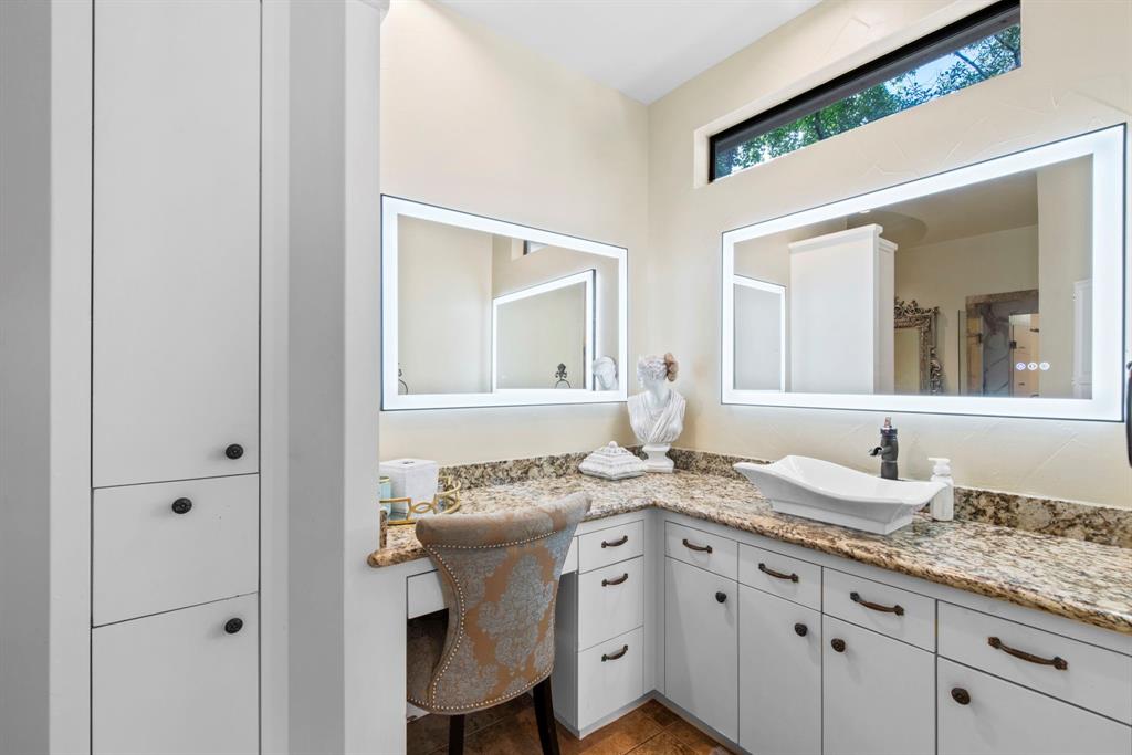 95 N Windsail Place, The Woodlands, Texas image 15