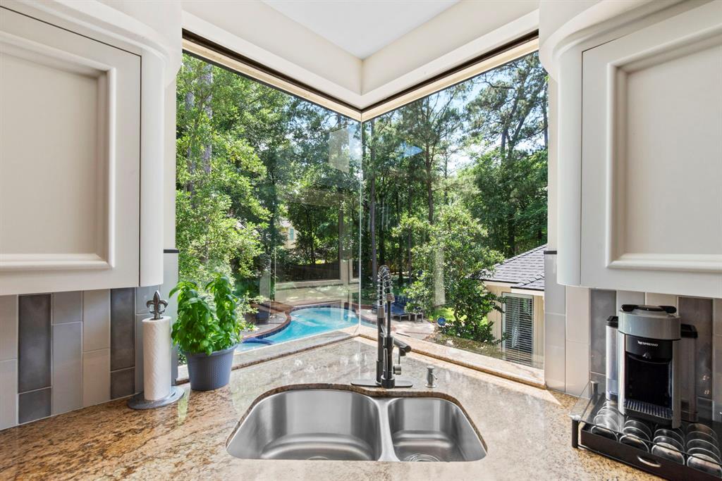 95 N Windsail Place, The Woodlands, Texas image 23