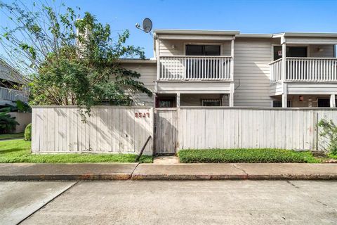 9537 Pagewood Lane 9537 Houston TX 77063